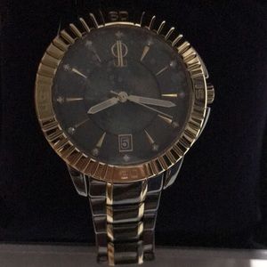 Jennifer Lopez watch